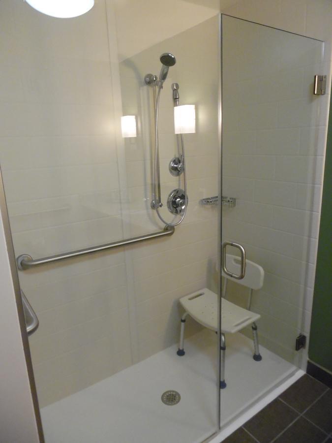 Sleep Inn & Suites Іст-Сіракуз Номер фото